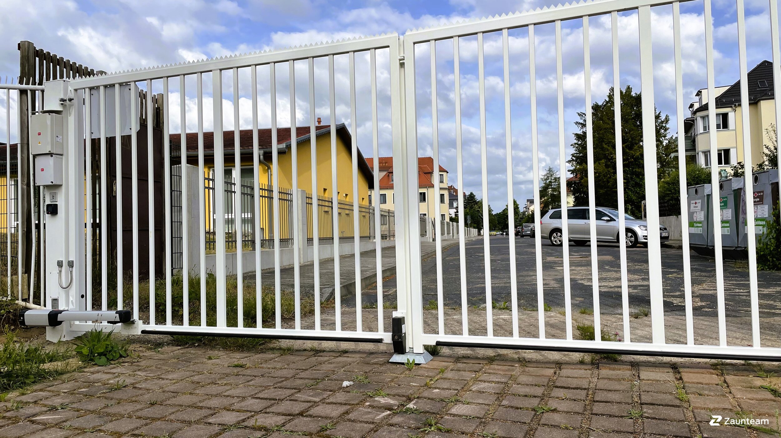 Portes et Passantes de 2022 à 01640 Coswig Allemagne de Zaunteam Dresden-Nord.